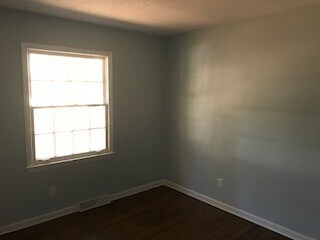 Building Photo - Charming 3 Bedroom Home in Matthews!