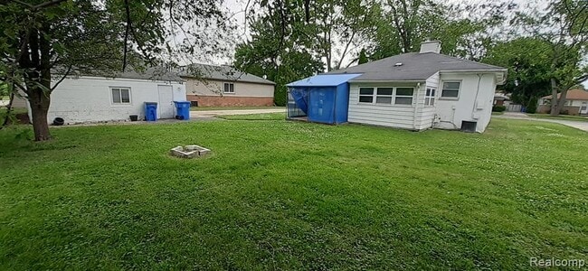 Building Photo - 4914 Gertrude St