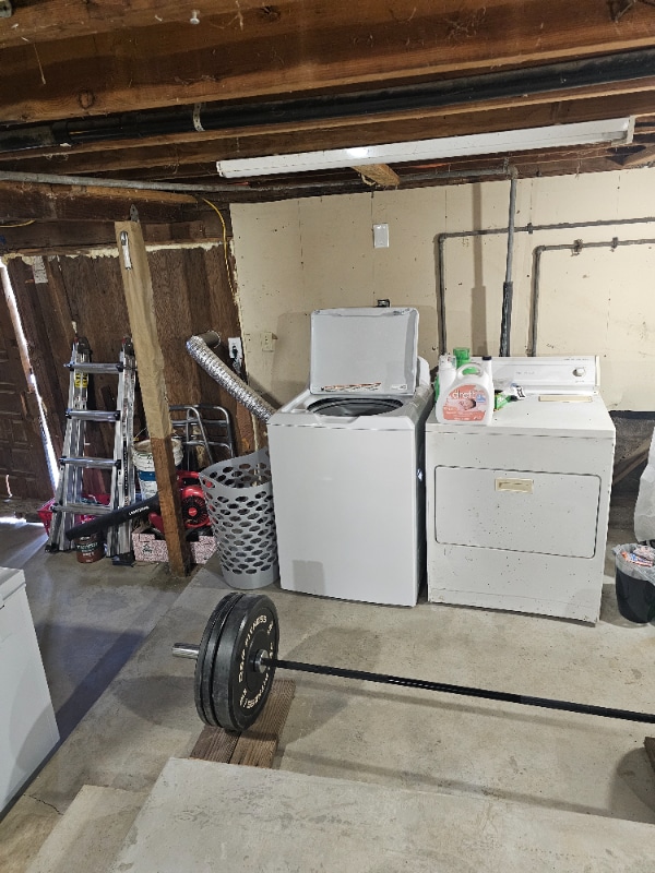 Building Photo - 2512 Butte St