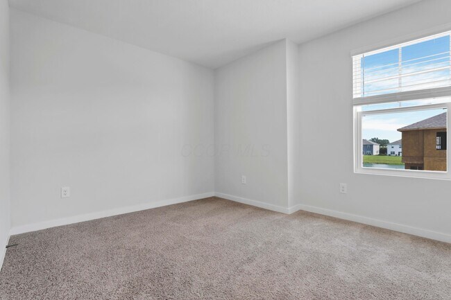 Building Photo - 6302 Marinelli Dr N