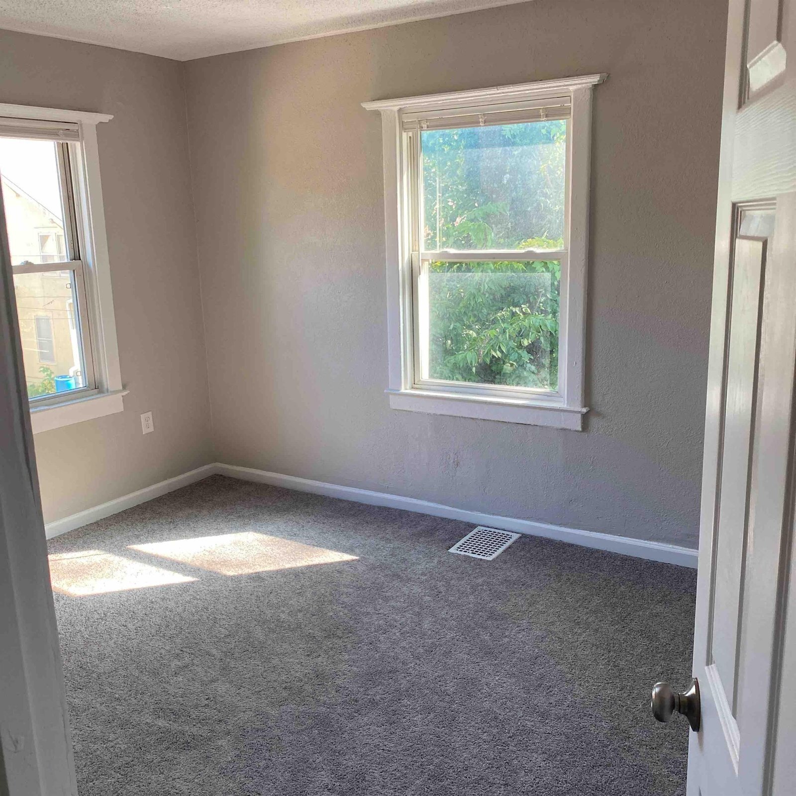 Building Photo - 111 Spruce Ave