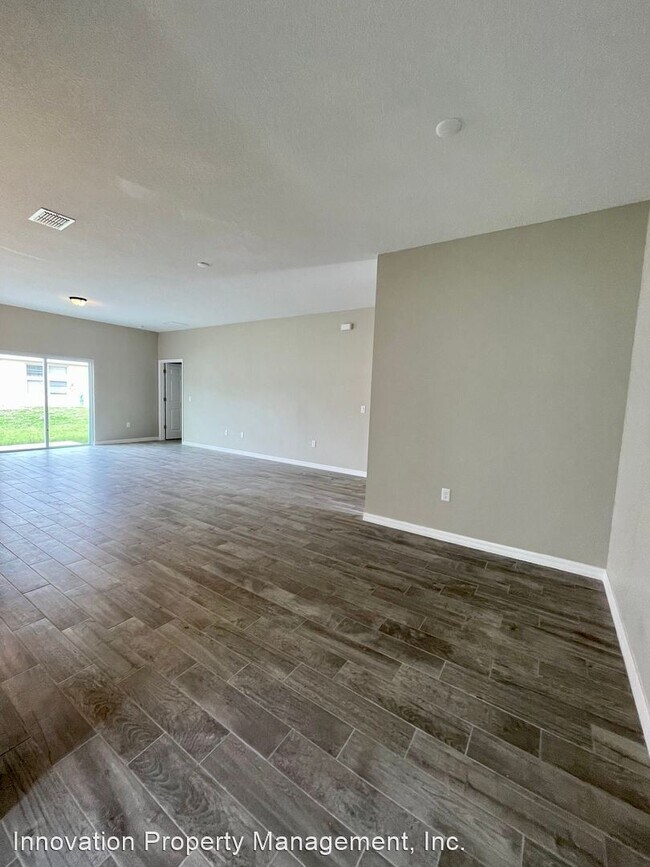 Building Photo - 4 br, 2 bath House - 68 Andora  Ct.