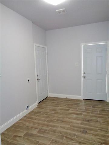 Building Photo - 4517 Henry St