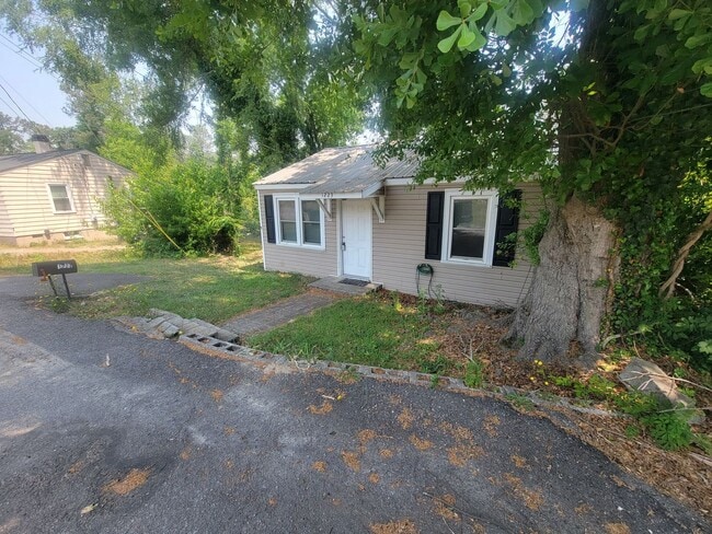 Building Photo - Rose Hill - Aiken County