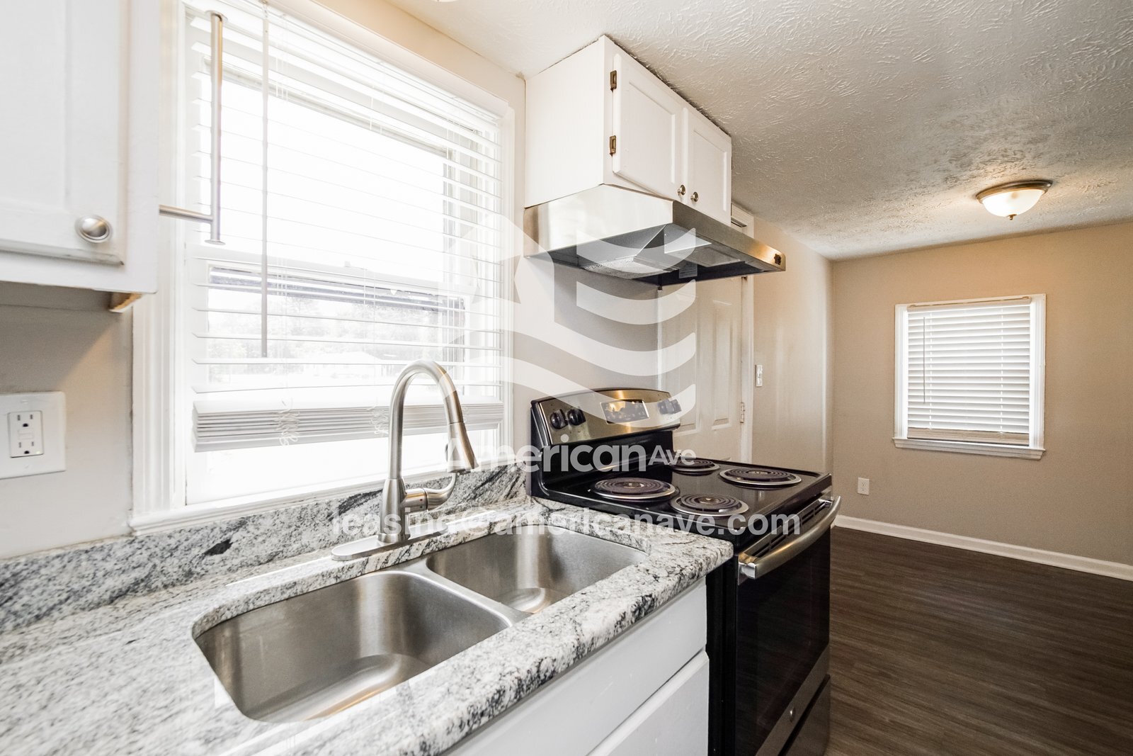 Building Photo - 2408 Slater Ave