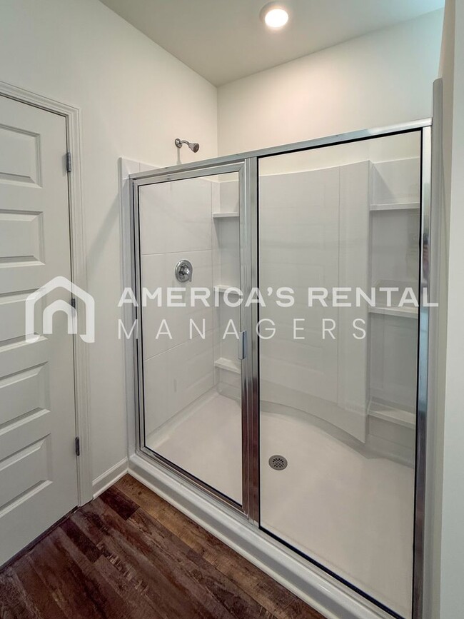 Building Photo - New Construction Home for Rent in Kimberly...