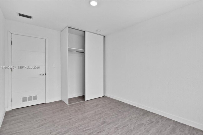 Building Photo - 25810 SW 144th Ave