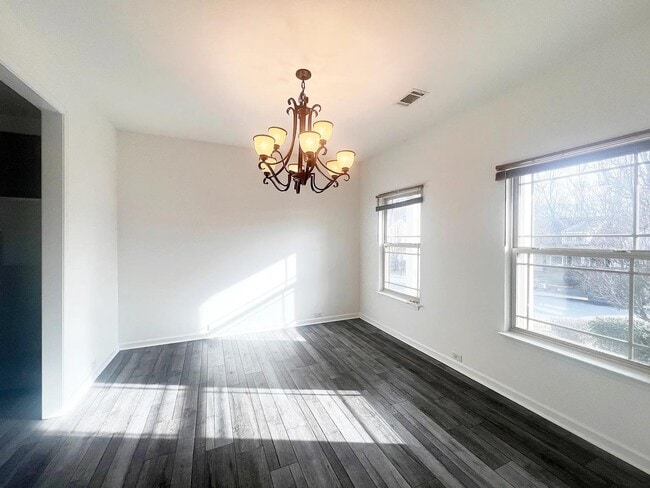 Building Photo - 301 Riverdale Rd