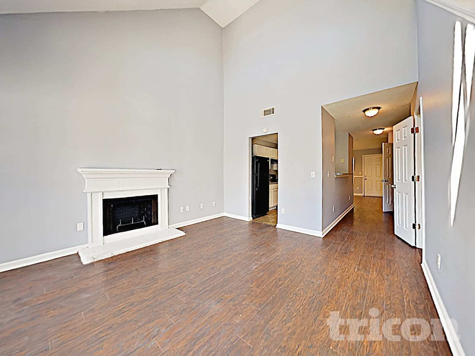 Building Photo - 416 Hillandale Park Dr