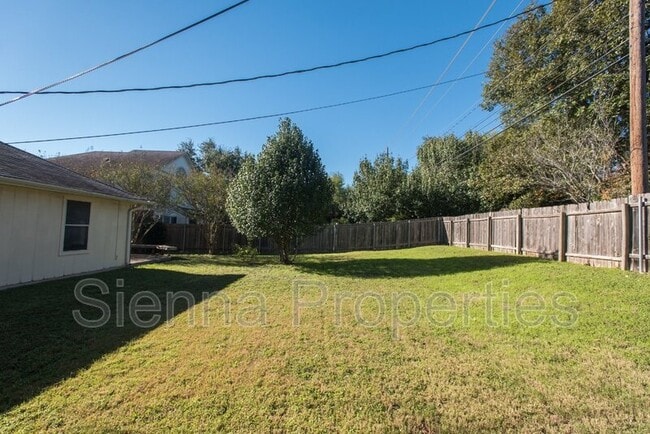Building Photo - 6040 Abilene Trl