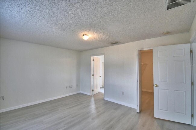 Building Photo - 116 Briarcliff Dr