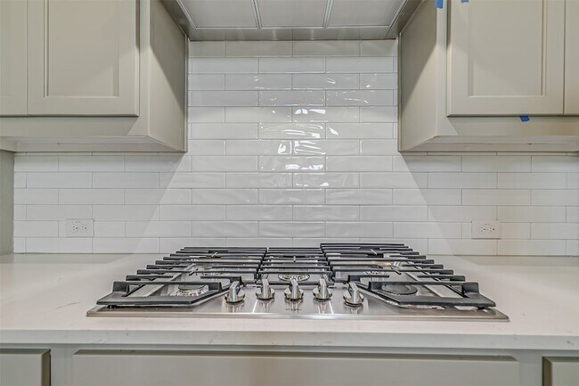 Building Photo - 7460 Cotton Top Trl