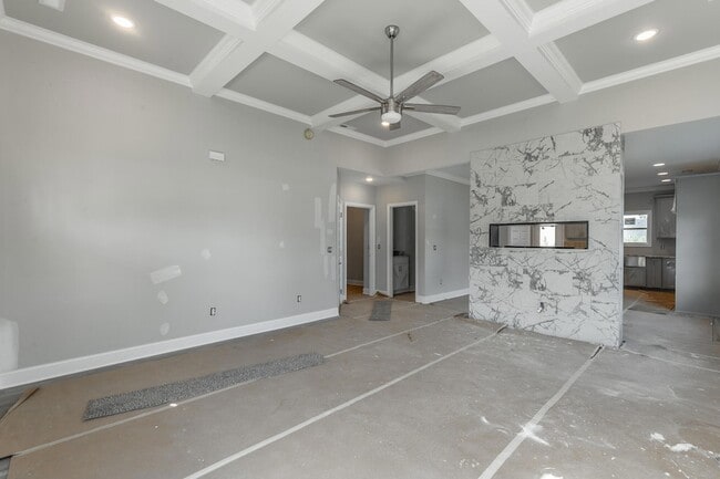 Building Photo - 5085 Oop Rd