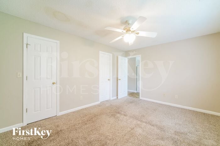 Building Photo - 6819 Wood Gate Way