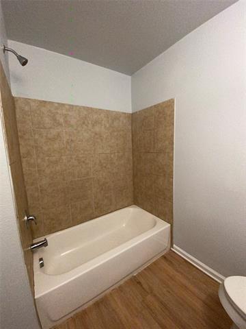 Building Photo - 6928 Alexandria Ct