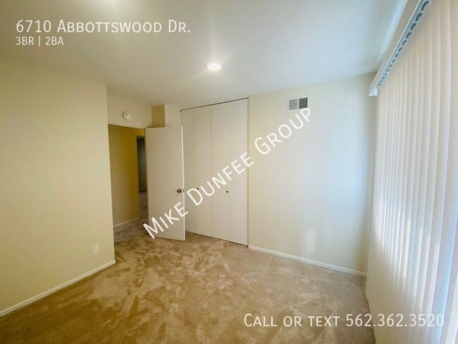 Building Photo - 6710 Abbottswood Dr