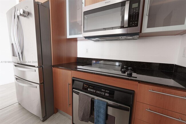 Building Photo - 335 S Biscayne Blvd