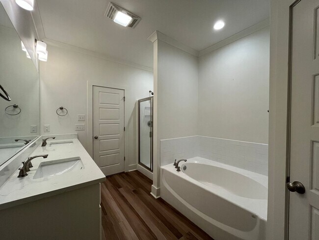 Building Photo - Beautiful 3 bedroom in Fieldstone Park
