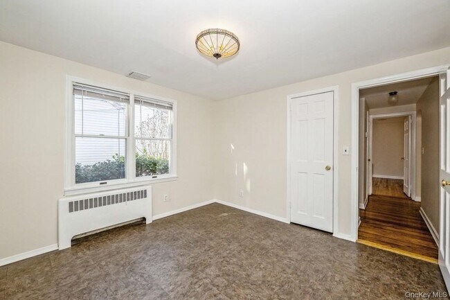 Building Photo - 40 Derby Rd