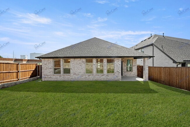 Building Photo - 225 Whitetail Dr