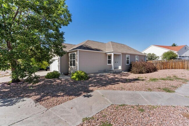 Building Photo - 8402 Snowdrop Ct