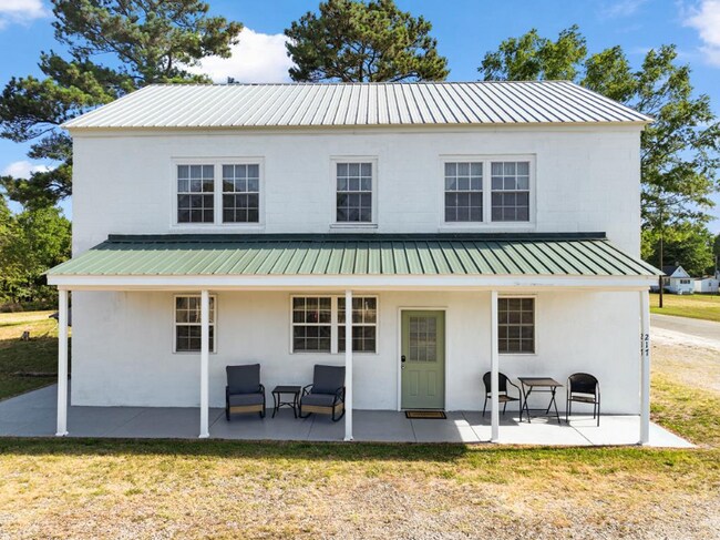 Building Photo - 217 Creedle Dr