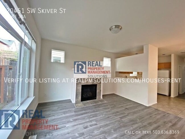 Building Photo - 20451 SW Skiver St