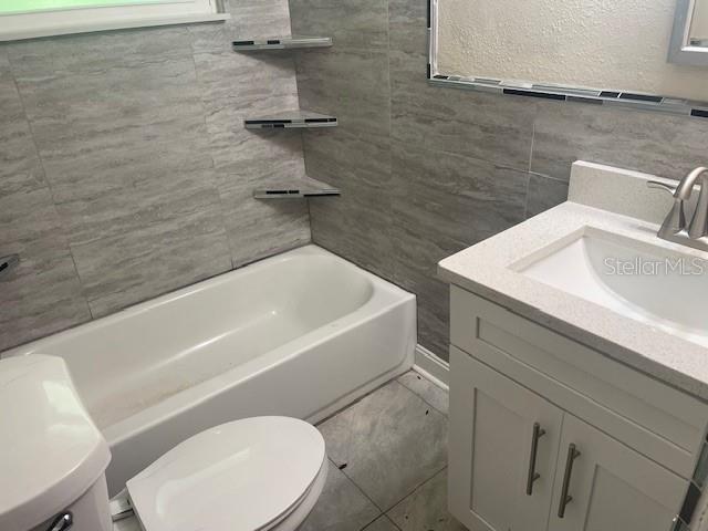 Building Photo - 247 N Lemon Ave