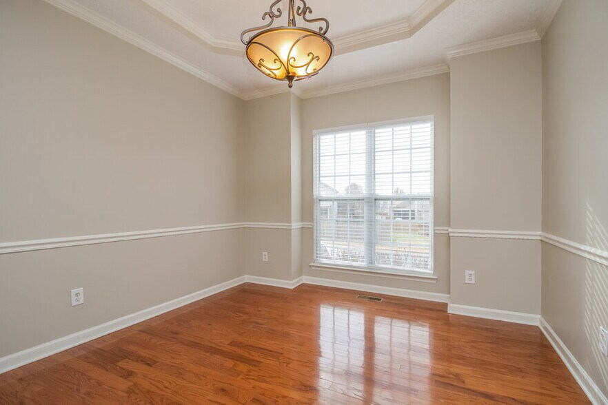 Building Photo - 209 Chandler's Pass Ct