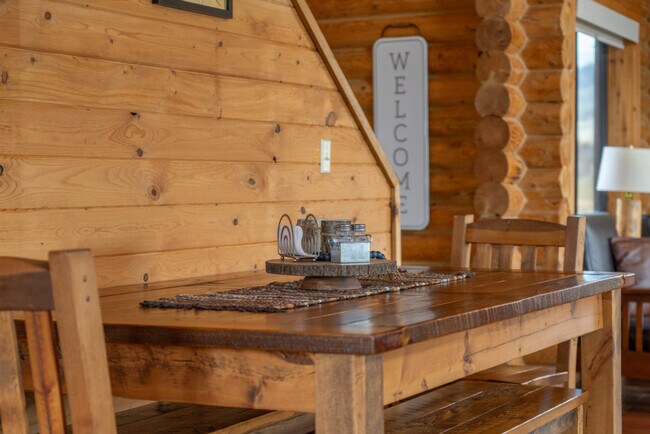 Building Photo - 5406 Henrys Lake Rd