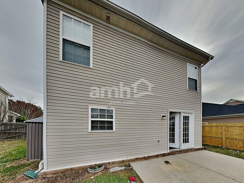 Building Photo - 2008 Red Jacket Ter