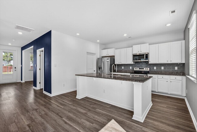 Building Photo - Coastal Living in The Preserve at Tidewater