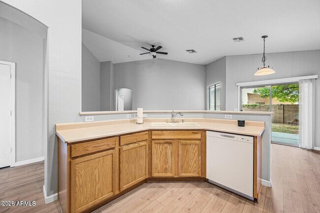 Building Photo - 9231 W Salter Dr
