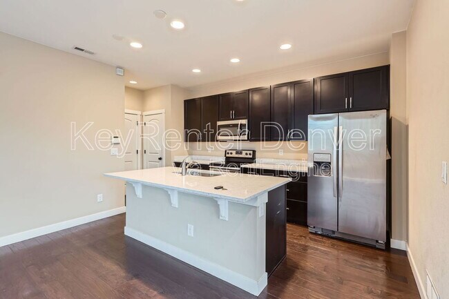 Building Photo - 2347 W 165th Ln