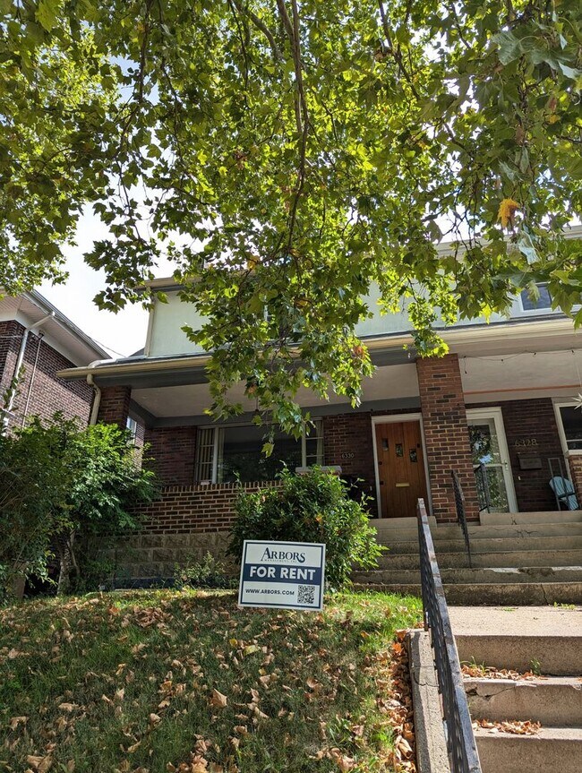 Building Photo - Cozy 3 bedroom 1 Bathroom Home (Squirrel Hill South)