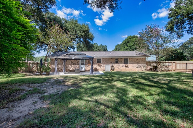 Building Photo - 5229 Compass Ct