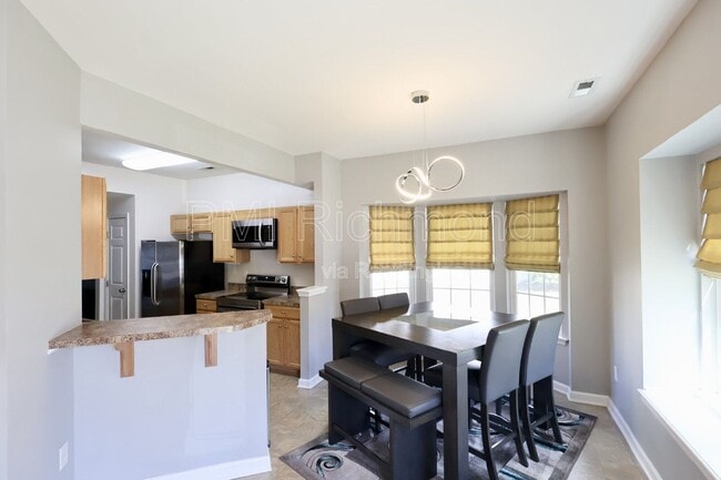 Building Photo - 6120 Belgreen Ct