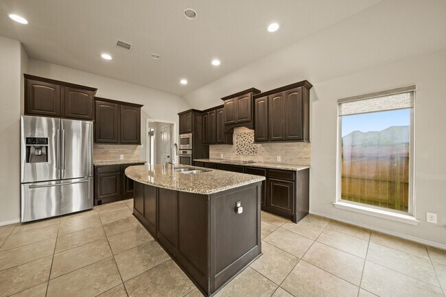 Building Photo - 1303 Paradise Creek Ln