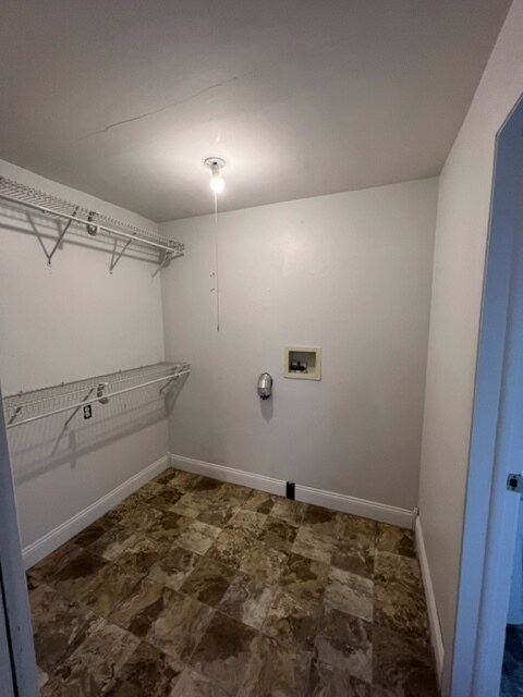 Building Photo - 39 Forest Ave