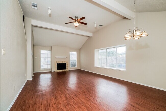 Building Photo - 14910 Eagle Run