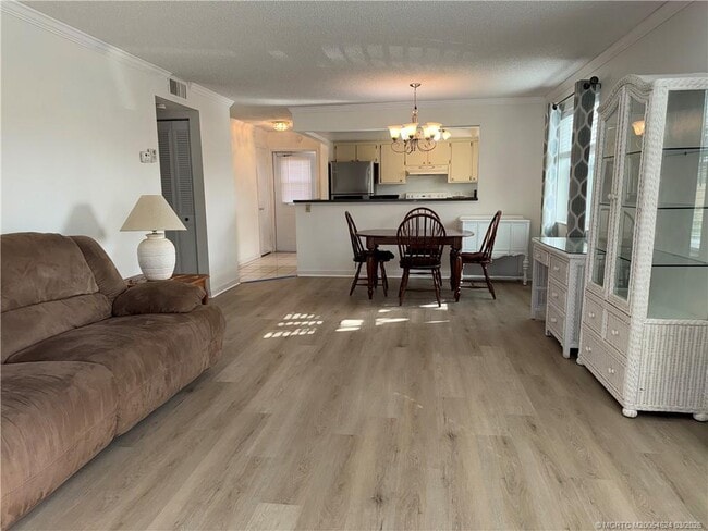 Building Photo - 2950 SE Ocean Blvd