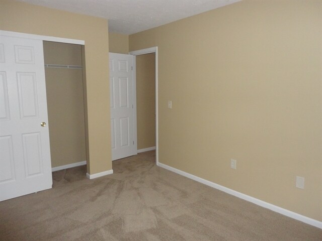 Building Photo - 6083 Weber Oaks Dr