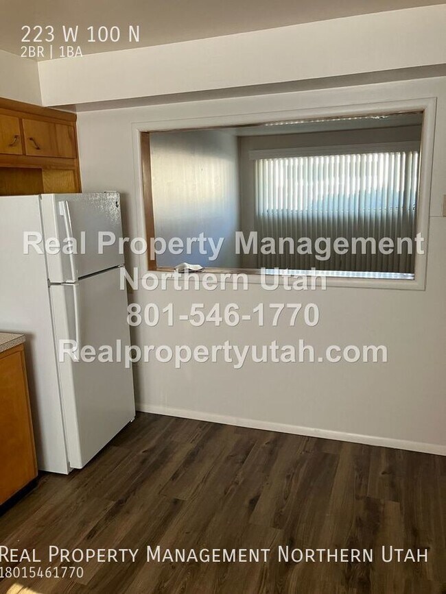 Building Photo - 223 W 100 N