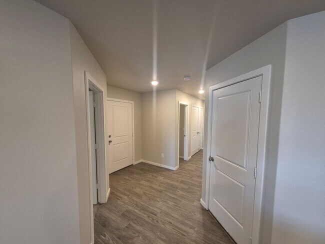 Building Photo - Bell Farms - 14401
