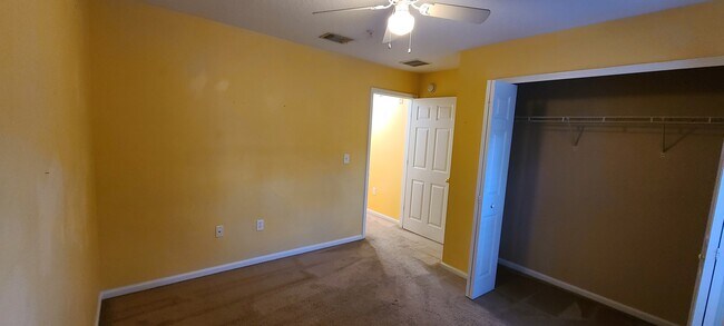 Building Photo - 9420 Osprey Branch Trail