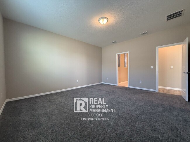 Building Photo - 20949 Cherry River Rd