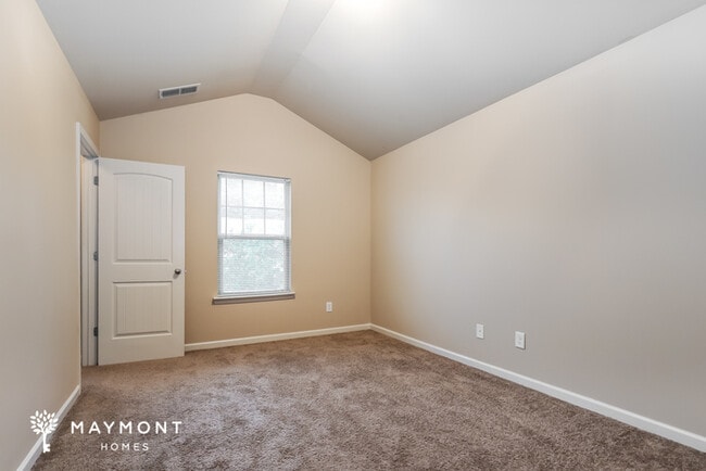 Building Photo - 224 Bandelier Cir