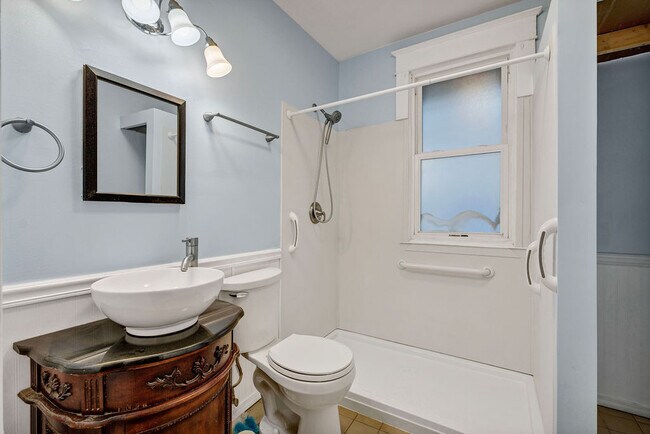 Building Photo - 7070 Winona Ave