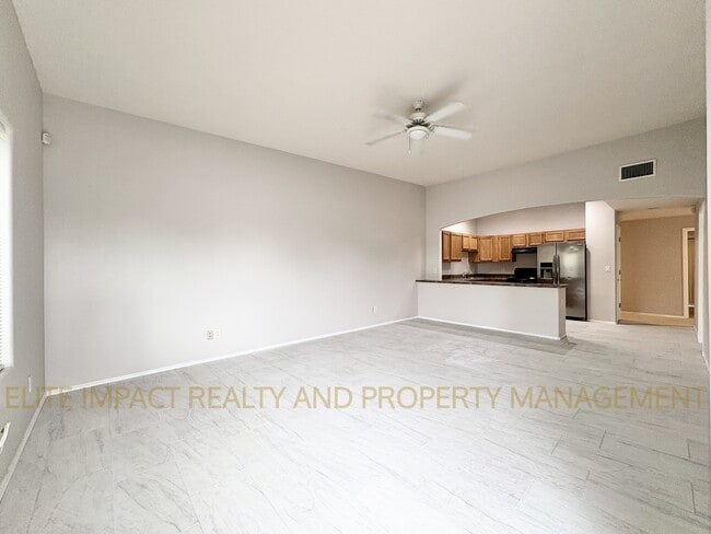 Building Photo - 7285 E Chelsie Kaye Ln