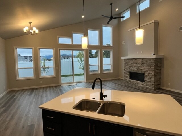 Building Photo - 1520 W Moselle Dr